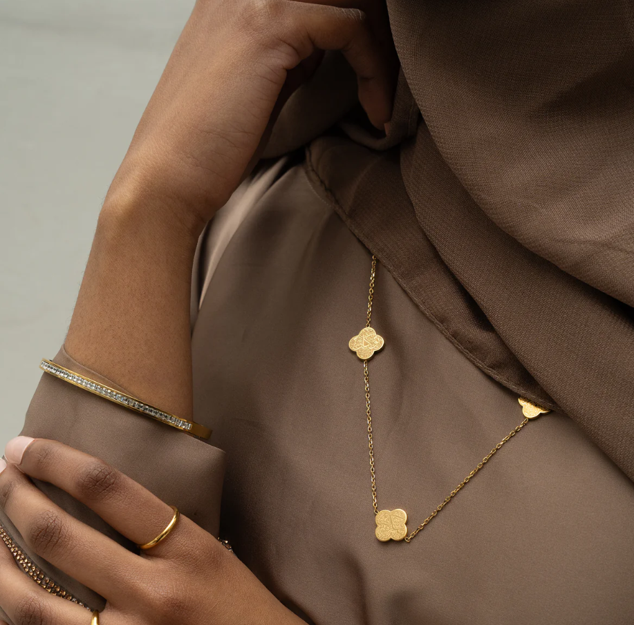 ARABIC Clover Necklace /Golden Hour Collection