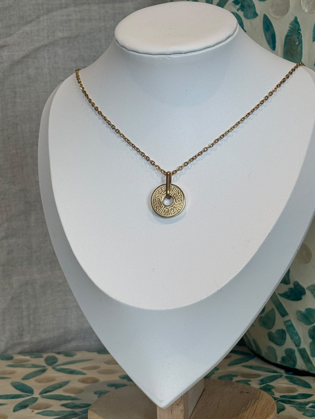 Don't Lose Hope Necklace- Islamic calligraphy  - GOLD