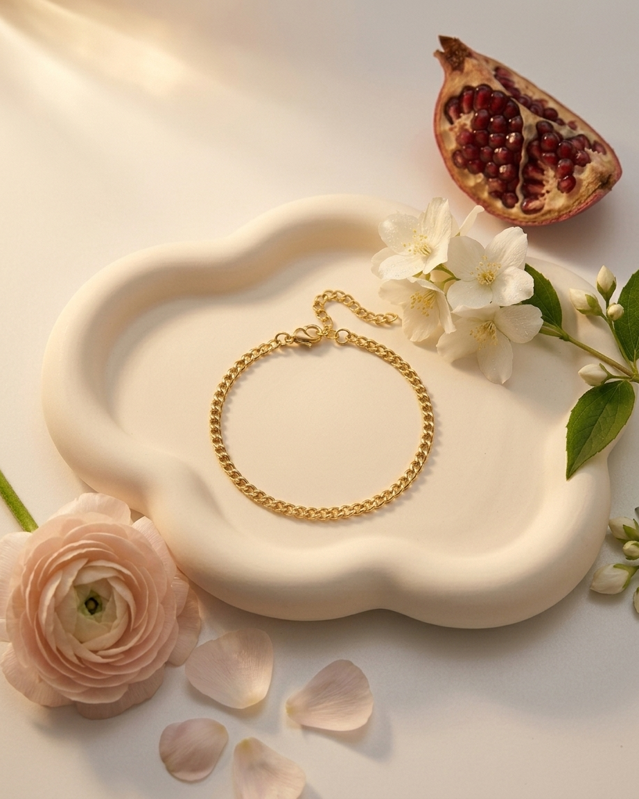 Lila Bracelet - Gold